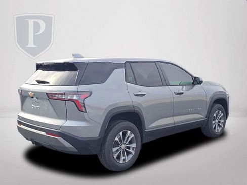 New 2026 Chevrolet Equinox LT w/ Safety and Technology Package image 5