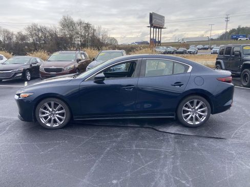 Used 2019 MAZDA MAZDA3 Sedan image 6