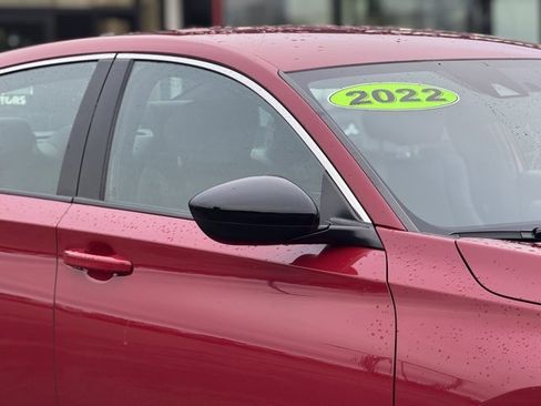 Used 2022 Honda Accord Sport image 4