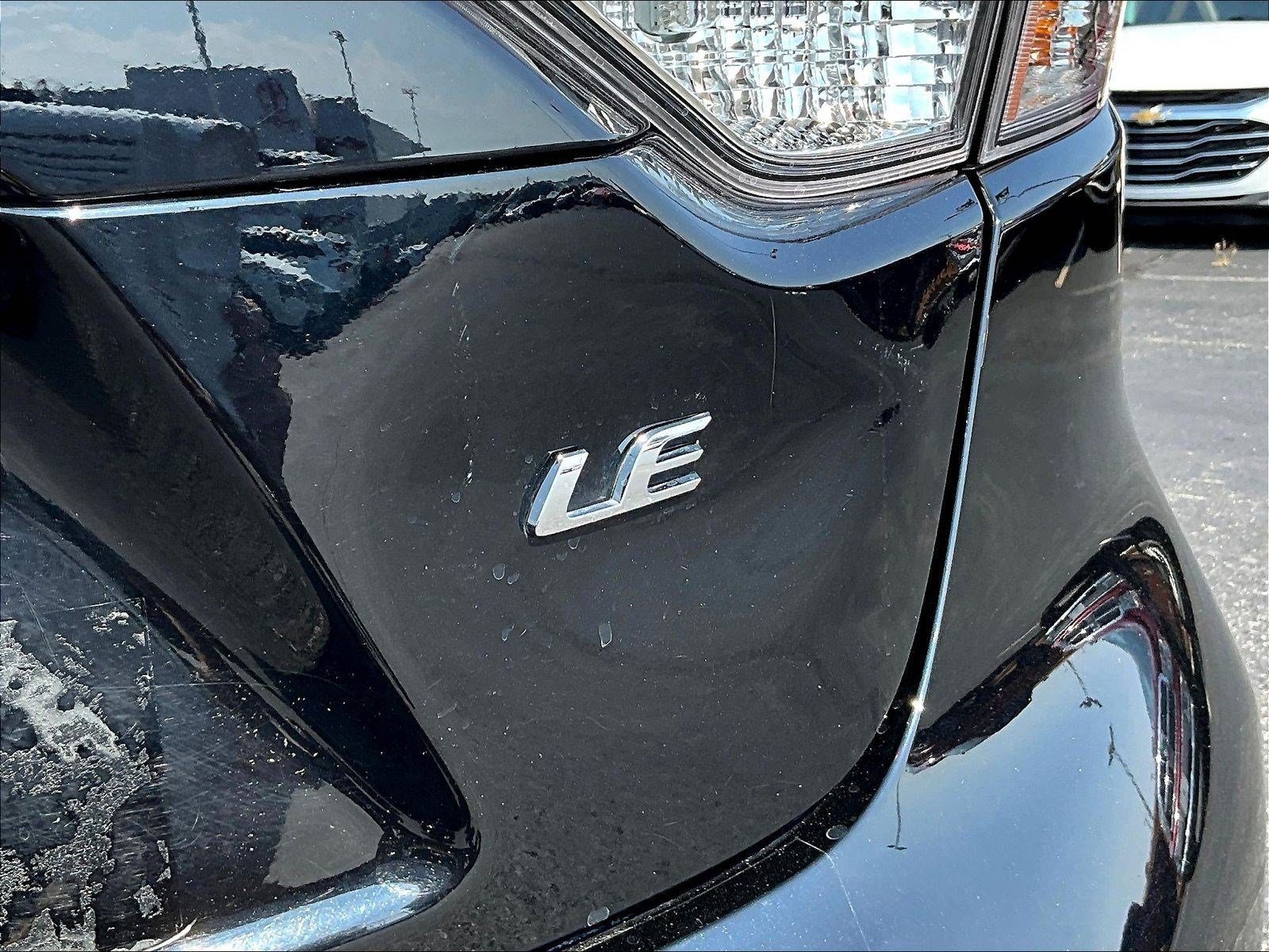 Used 2025 Toyota Corolla LE FWD image 24