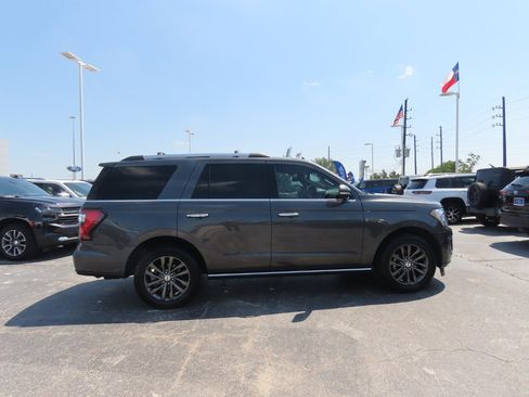 Used 2020 Ford Expedition Limited w/ Equipment Group 301A RWD image 10