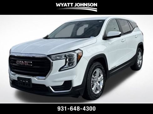Used 2024 GMC Terrain SLE image 1
