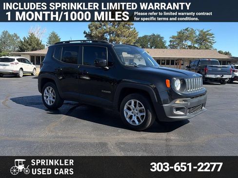 Used 2018 Jeep Renegade Latitude w/ Cold Weather Group AWD/4WD image 1