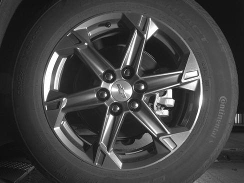 Used 2025 Chevrolet Blazer LT FWD image 13