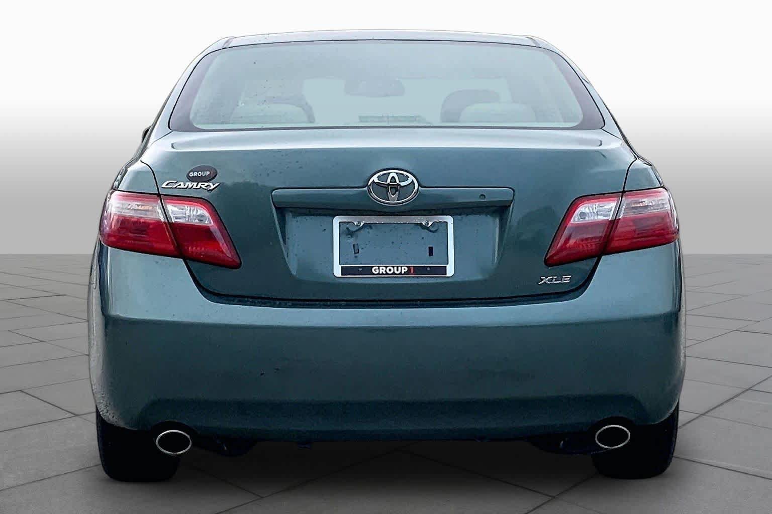 Used 2008 Toyota Camry XLE FWD image 4