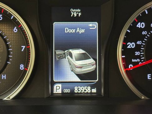 Used 2016 Toyota Camry SE image 27