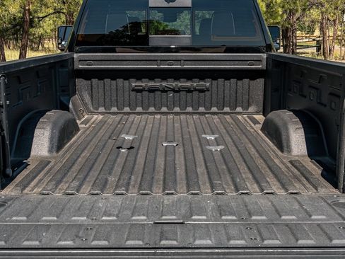 Used 2024 GMC Sierra 2500 Denali Ultimate AWD/4WD image 30