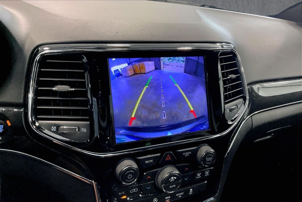 Used 2019 Jeep Grand Cherokee Trailhawk AWD/4WD image 15