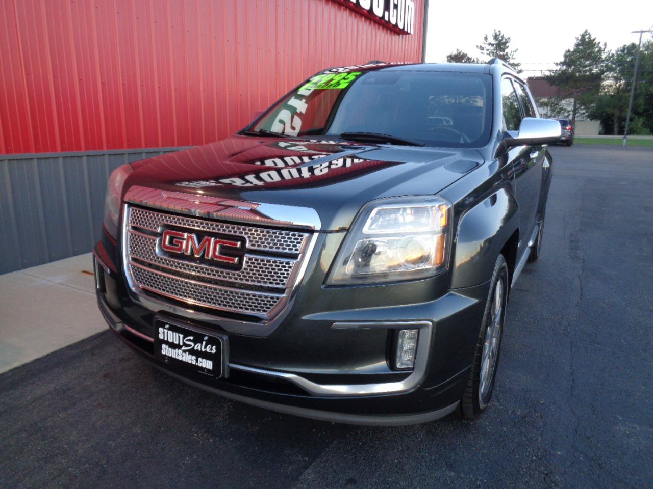 Used 2017 GMC Terrain Denali AWD/4WD image 1