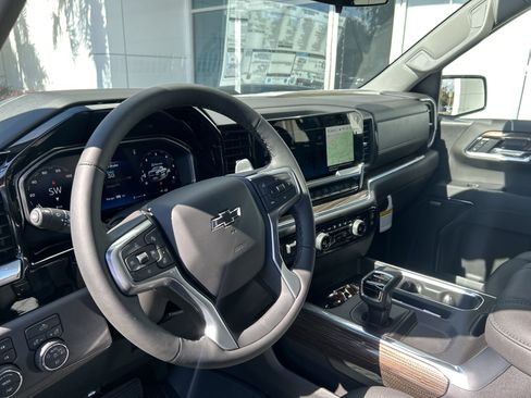 New 2026 Chevrolet Silverado 1500 LT Trail Boss w/ Convenience Package II image 15