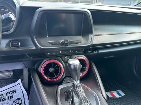 Used 2018 Chevrolet Camaro LT RWD image 22