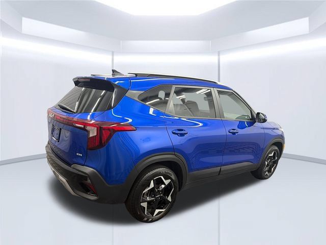 Certified 2025 Kia Seltos S AWD/4WD image 6