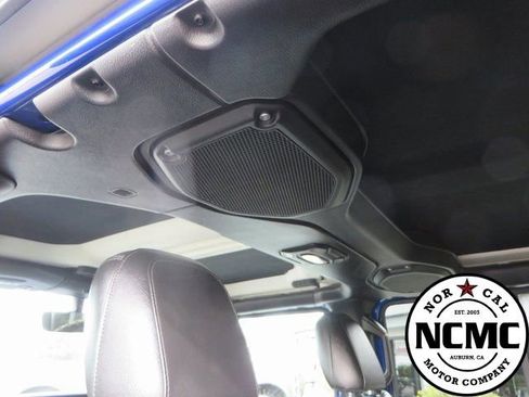 Used 2018 Jeep Wrangler Unlimited Rubicon image 45