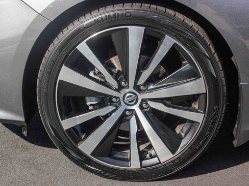 Certified 2020 Nissan Altima 2.5 SR image 11