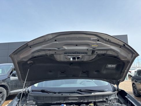 Used 2020 Nissan Rogue SV AWD/4WD image 45
