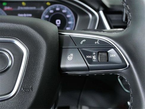 Certified 2024 Audi Q5 2.0T Premium image 23