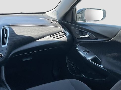 Used 2025 Chevrolet Malibu LT FWD image 22