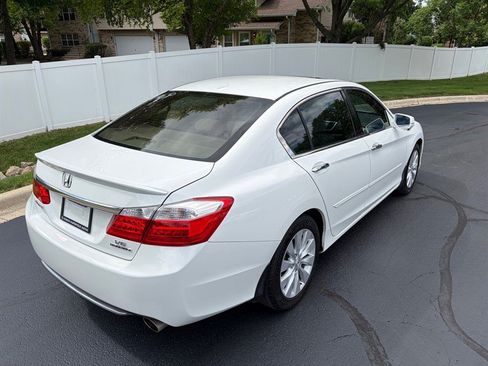 Used 2013 Honda Accord Touring image 37