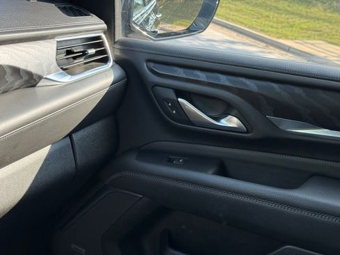 Used 2022 GMC Yukon Denali AWD/4WD image 39