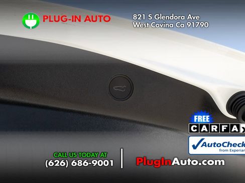 Used 2023 Tesla Model 3 Standard Range RWD image 12