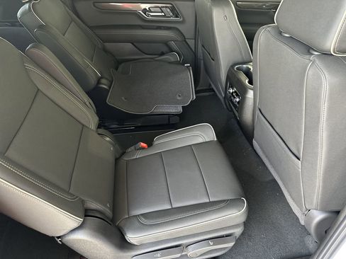 New 2026 GMC Yukon XL Elevation AWD/4WD image 37