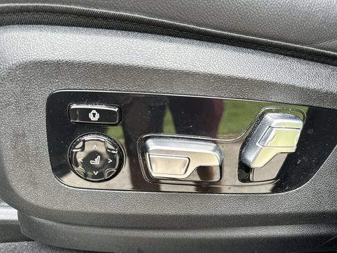 Used 2022 BMW X5 M50i w/ Premium Package AWD/4WD image 34