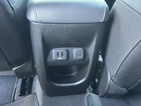 Used 2022 Chevrolet Colorado Z71 AWD/4WD image 20