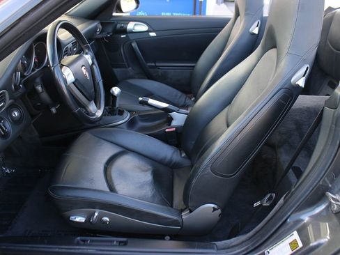 Used 2008 Porsche 911 Cabriolet image 18