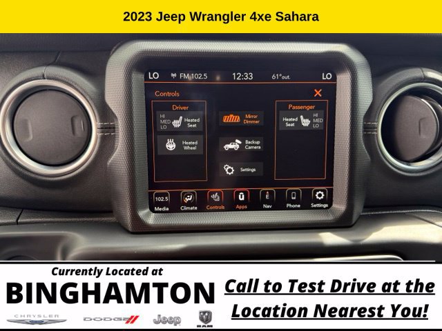Used 2023 Jeep Wrangler Unlimited Sahara w/ Dual Top Group AWD/4WD image 18