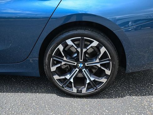 Used 2025 BMW 330i xDrive Sedan AWD/4WD image 13