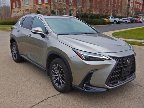 Used 2022 Lexus NX 350 AWD image 3