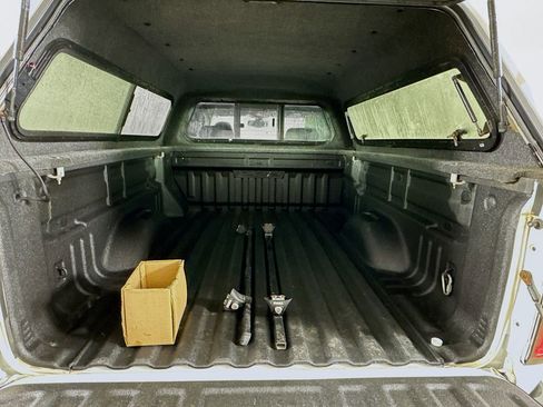 Used 2018 Chevrolet Colorado ZR2 image 20