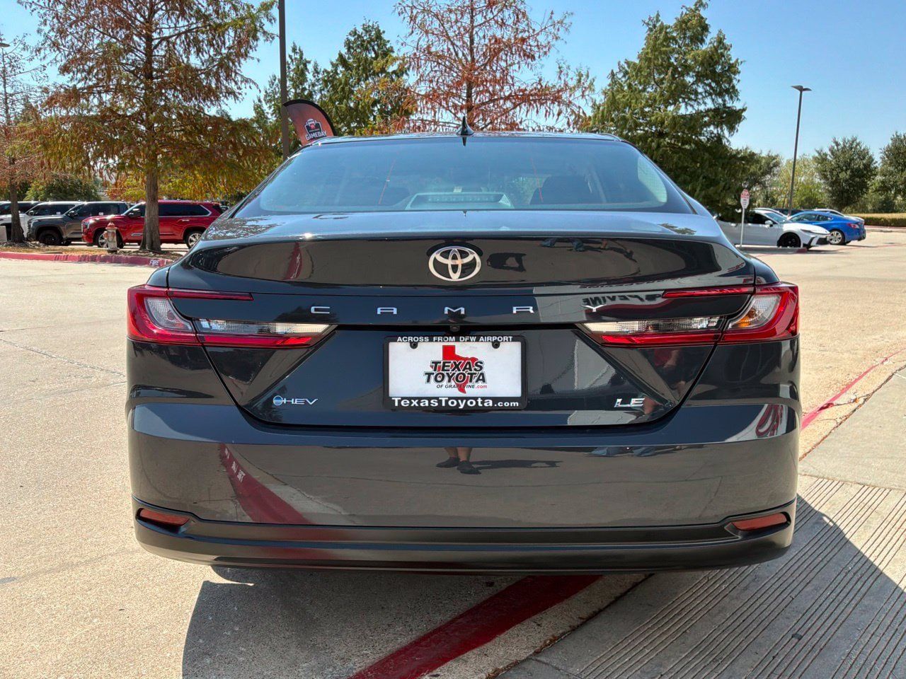 Used 2026 Toyota Camry LE FWD image 7