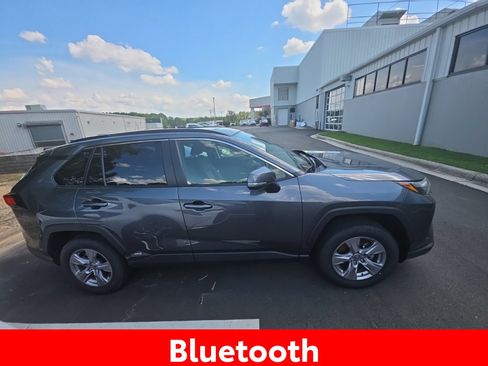 Used 2025 Toyota RAV4 XLE w/ Convenience Package AWD/4WD image 11