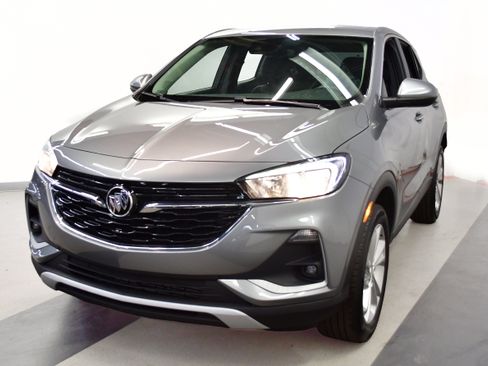 Used 2023 Buick Encore GX Preferred w/ Cold Weather Comfort Package AWD/4WD image 4