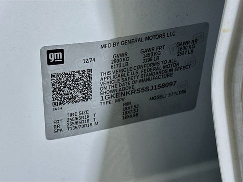 Used 2025 GMC Acadia Elevation image 12