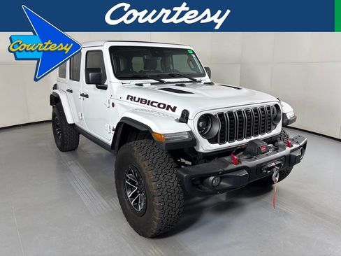 Used 2024 Jeep Wrangler Unlimited Rubicon AWD/4WD image 1