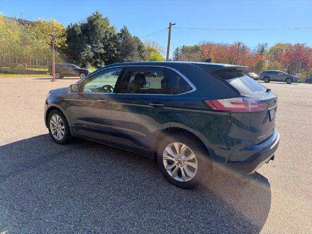 Used 2020 Ford Edge Titanium w/ Equipment Group 301A AWD/4WD image 26