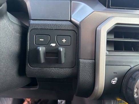 Used 2025 Toyota Tacoma TRD Sport w/ TRD Sport Premium Package image 26