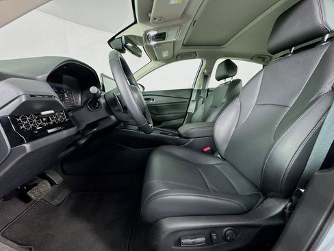 Used 2025 Honda Accord EX-L image 27