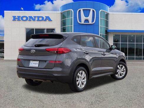 Used 2021 Hyundai Tucson SE FWD image 3