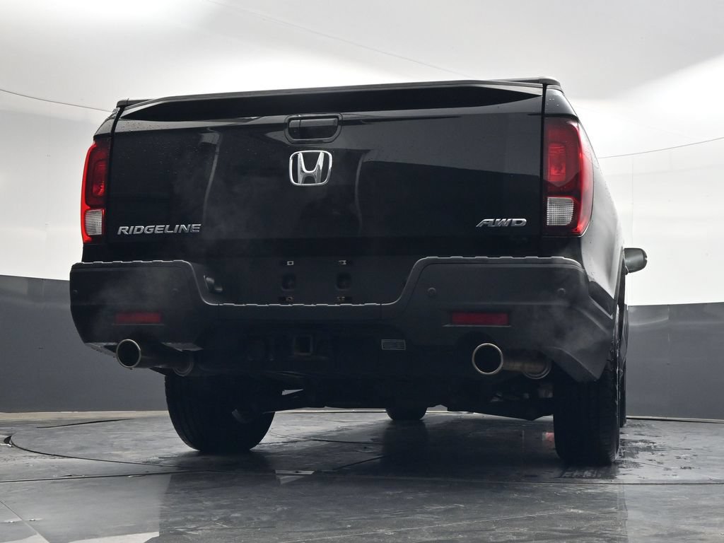 Used 2023 Honda Ridgeline Black Edition image 31