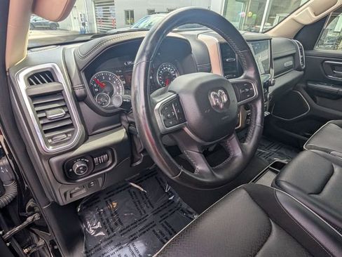 Used 2019 RAM 1500 Laramie AWD/4WD image 15