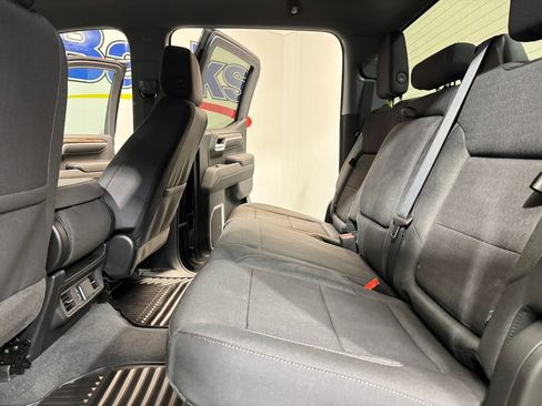 New 2026 GMC Sierra 1500 Elevation image 10