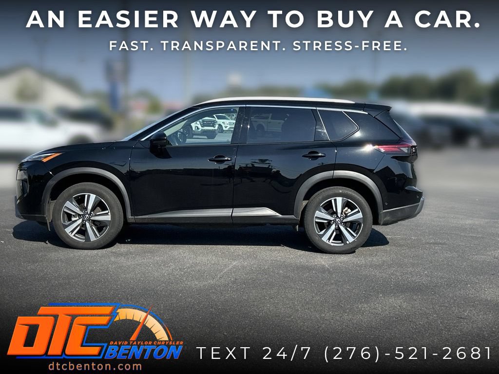 Used 2026 Nissan Rogue SL AWD/4WD image 3