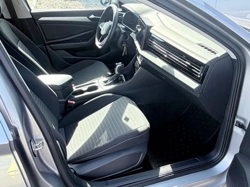 Used 2025 Volkswagen Jetta S FWD image 16