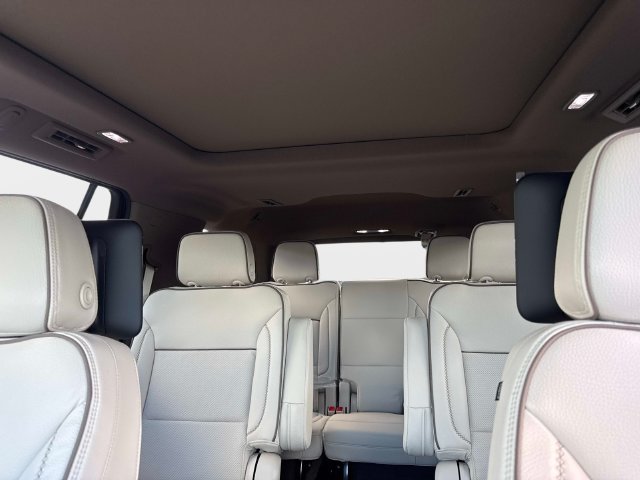 New 2026 GMC Yukon Denali w/ Advanced Technology Package AWD/4WD image 23