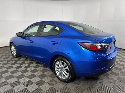 Used 2018 Toyota Yaris iA image 5
