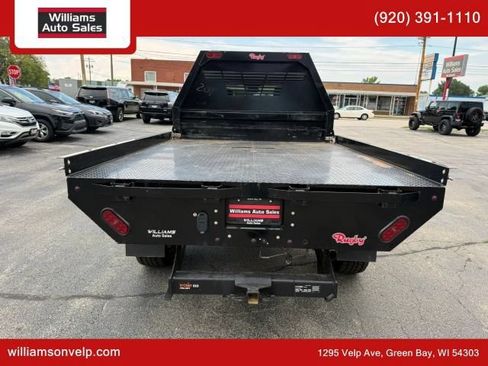 Used 2025 Chevrolet Silverado 2500 LT w/ Convenience Package AWD/4WD image 4