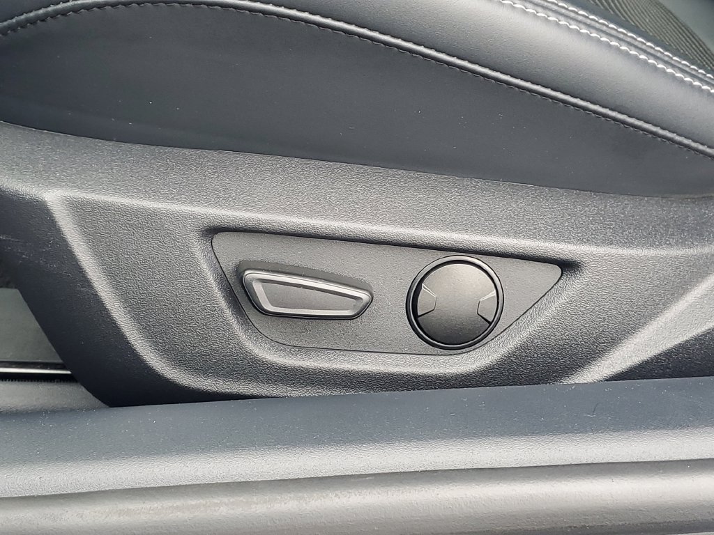 Certified 2024 Ford Mustang Premium RWD image 9